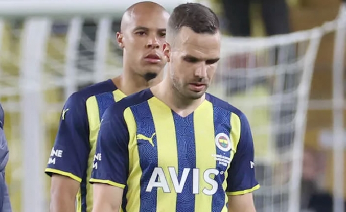 Filip Novak'ın bileti kesildi