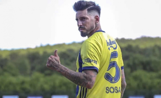 Sosa'nın giydiği forma Arjantin'i karıştırdı