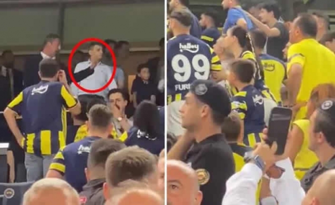 Ali Koç'a sert tepki! Tribünler ile tartıştı